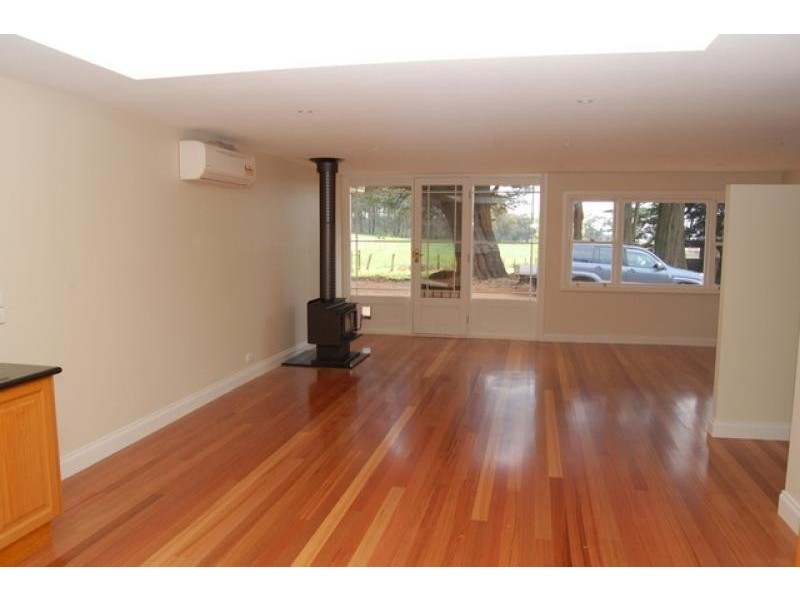 1068 Whittlesea-Kinglake Road, Kinglake West VIC 3757