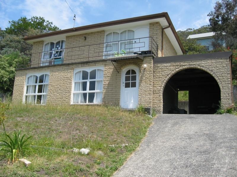 25 CLIFT STREET, Mount Stuart TAS 7000