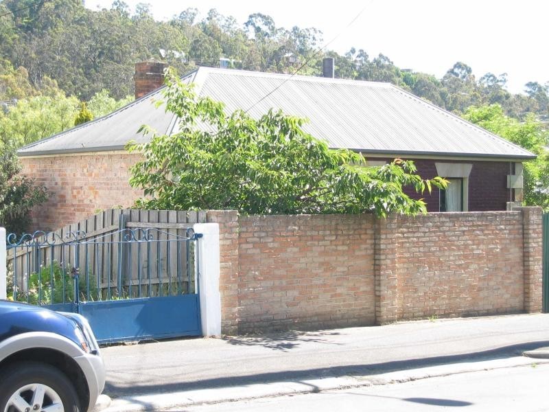 35 CASCADE ROAD, South Hobart TAS 7004