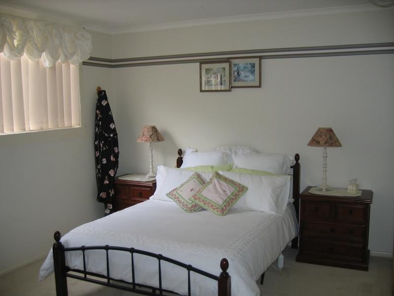 2 SHERWIN COURT, Rosetta TAS 7010