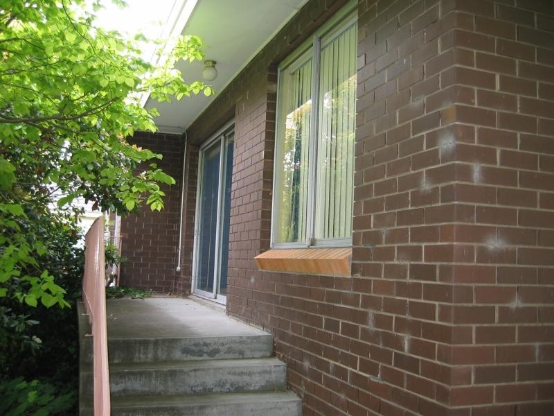 UNIT 2/98 POTTERY ROAD, Lenah Valley TAS 7008