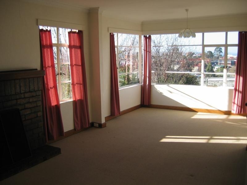 UNIT 1/242 BATHURST STREET, West Hobart TAS 7000