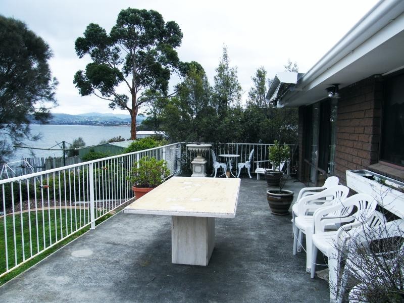 Old Beach TAS 7017