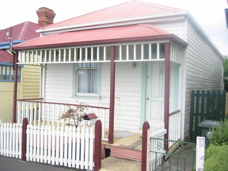 13 Feltham Street, North Hobart TAS 7000