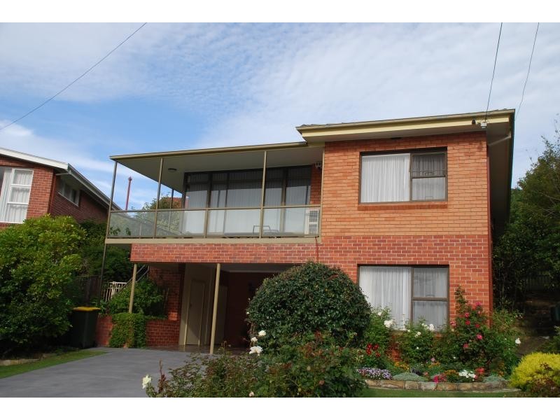 14 Coolabah Road, Sandy Bay TAS 7005