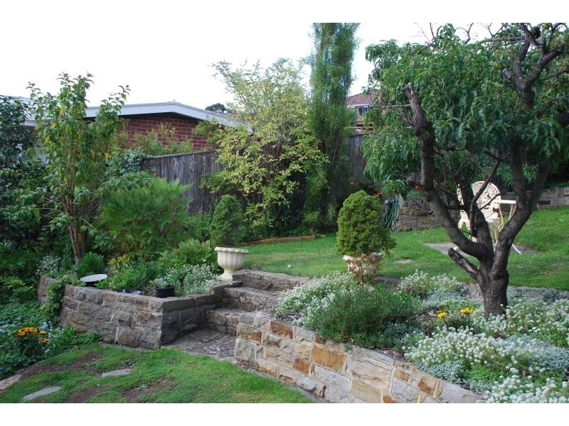 14 Coolabah Road, Sandy Bay TAS 7005