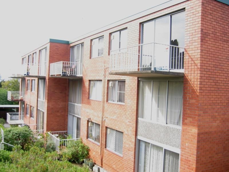 Apartment 15/5 Augusta Road, New Town TAS 7008