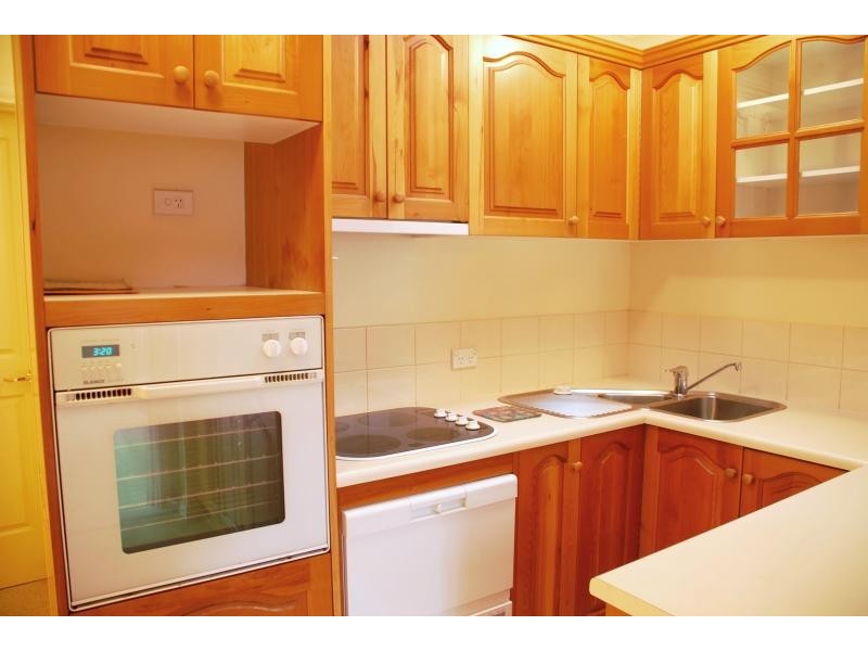 Battery Point TAS 7004