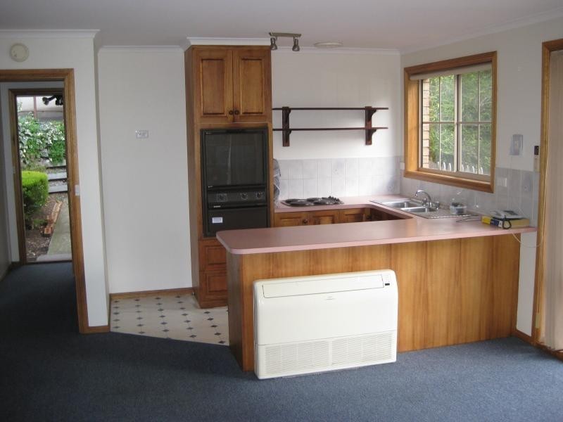 Unit 2/21 Firth Road, Lenah Valley TAS 7008