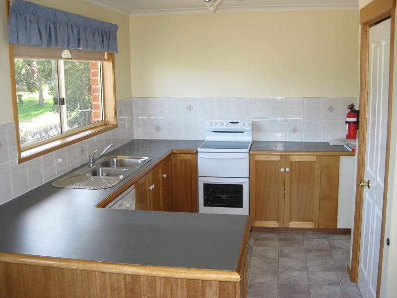 28 Opal Drive, Blackmans Bay TAS 7052