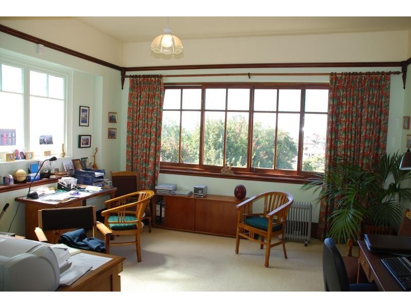 Battery Point TAS 7004