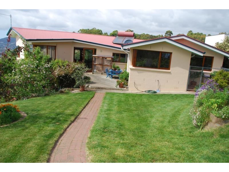 48 Fielding Drive, West Hobart TAS 7000