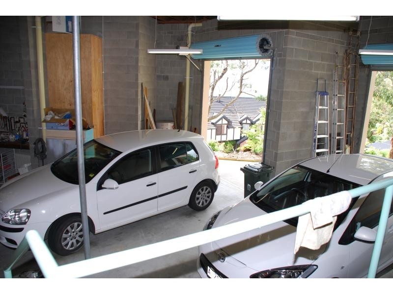 48 Fielding Drive, West Hobart TAS 7000