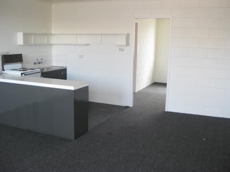 2/543 Main Road, Montrose TAS 7010