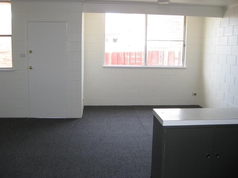 2/543 Main Road, Montrose TAS 7010