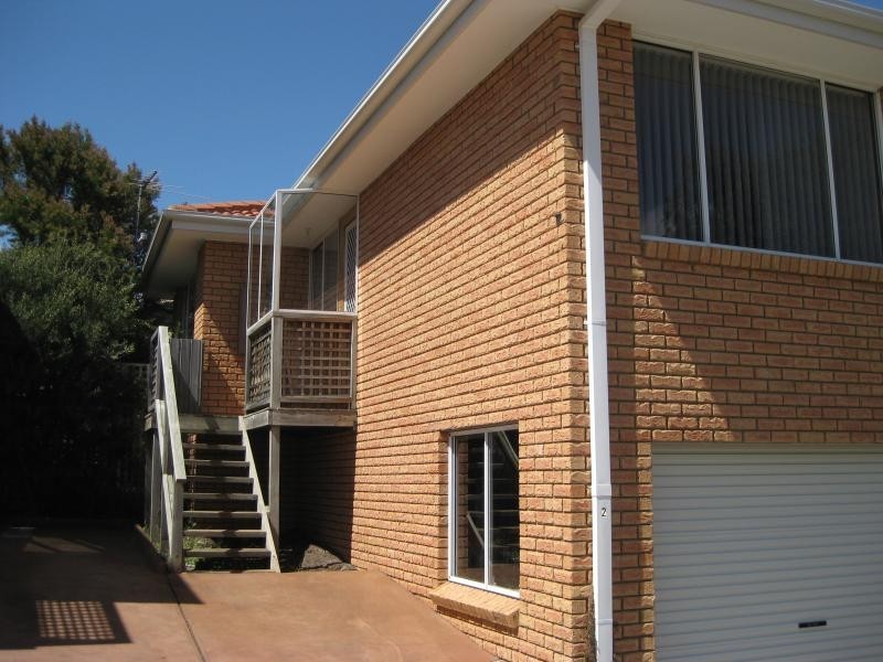 2/13 Sawyer Avenue, West Moonah TAS 7009