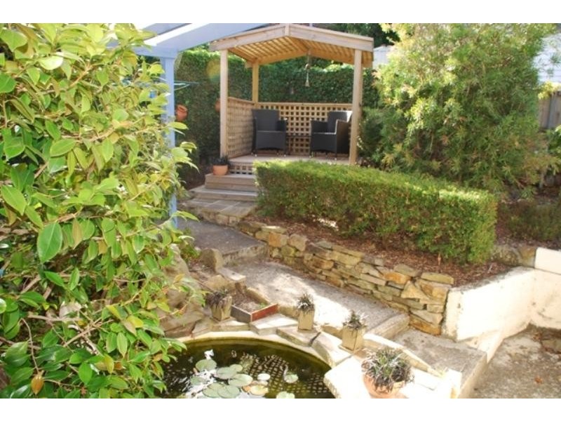 Mount Stuart TAS 7000