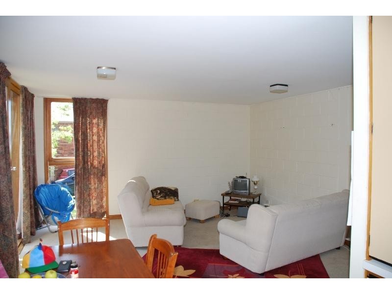 1/674 Sandy Bay Road, Sandy Bay TAS 7005