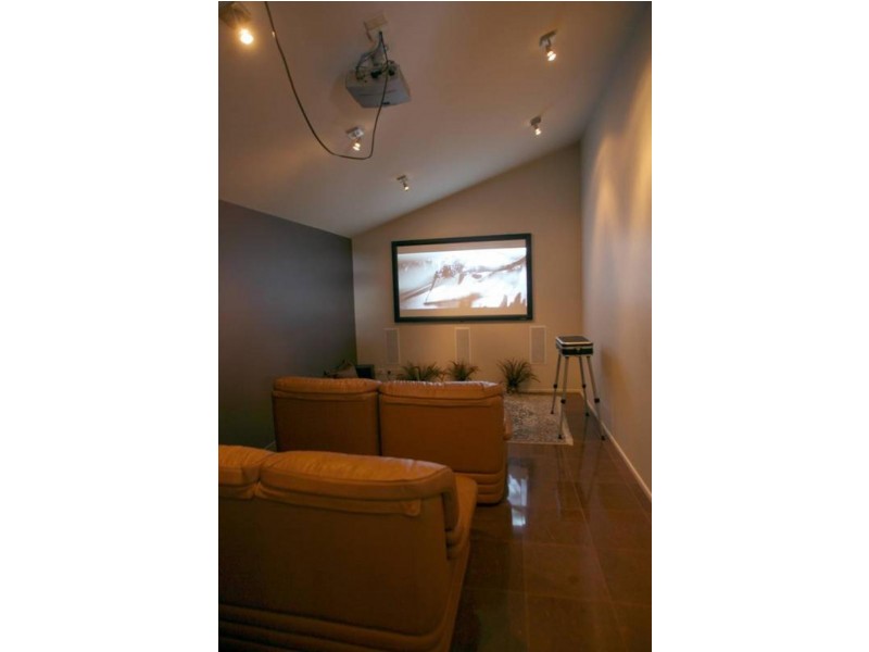 1 Stephanie Close, Sandy Bay TAS 7005