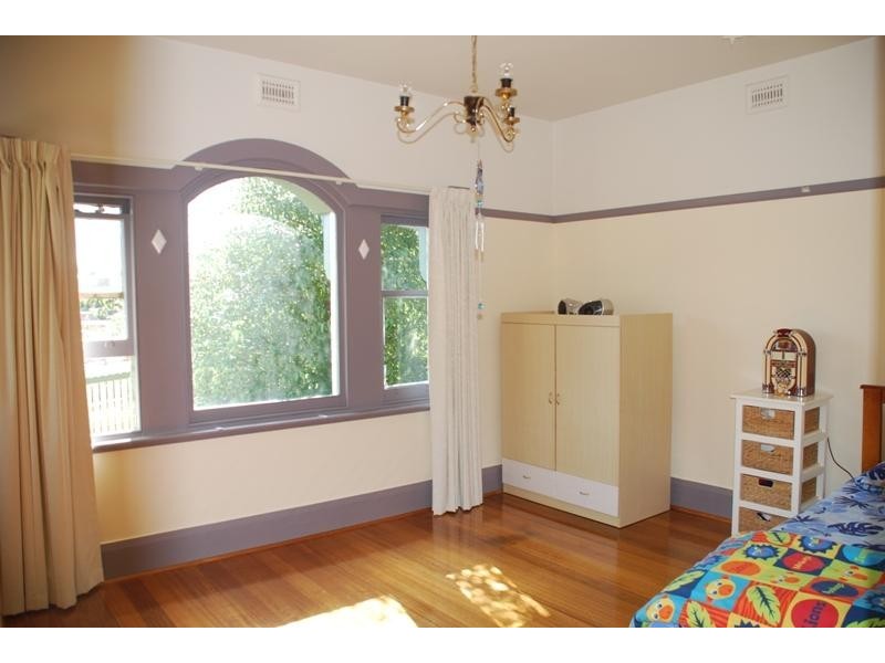 6 Sunnyside Road, New Town TAS 7008