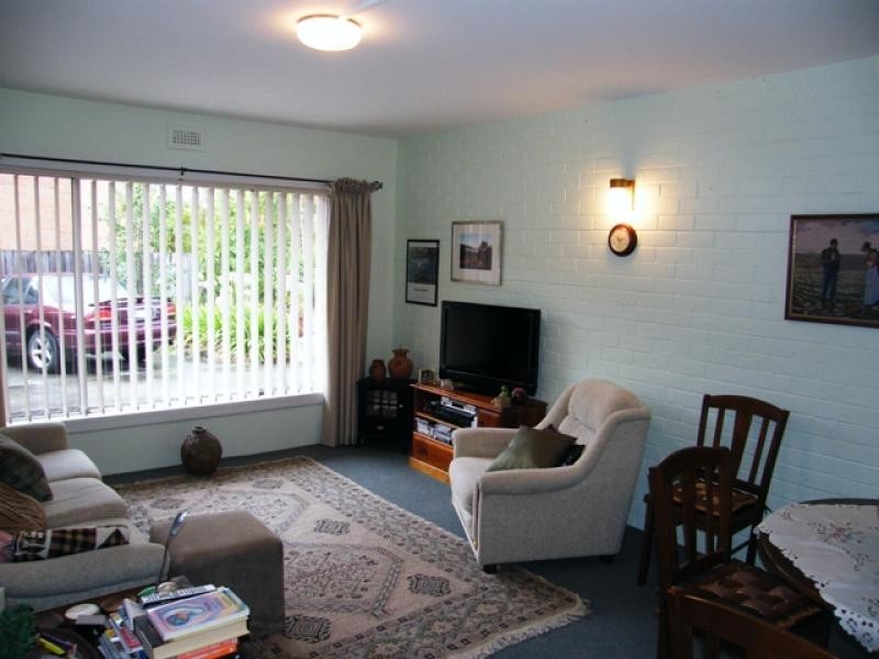 Unit 2/4 Dodson Street, Rosetta TAS 7010