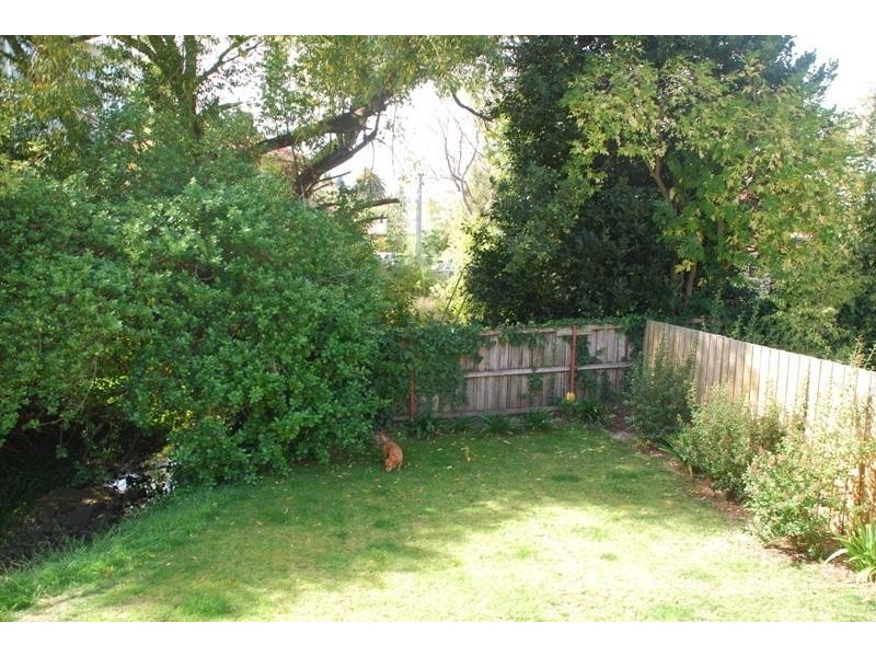 12 B Lincoln Street, Sandy Bay TAS 7005