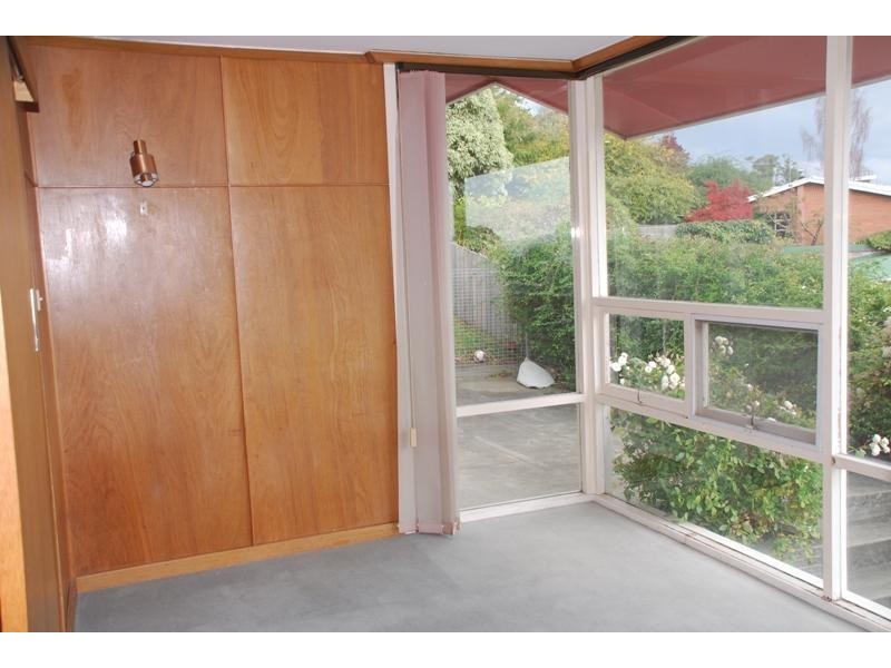 6 Goodhart Place, Sandy Bay TAS 7005