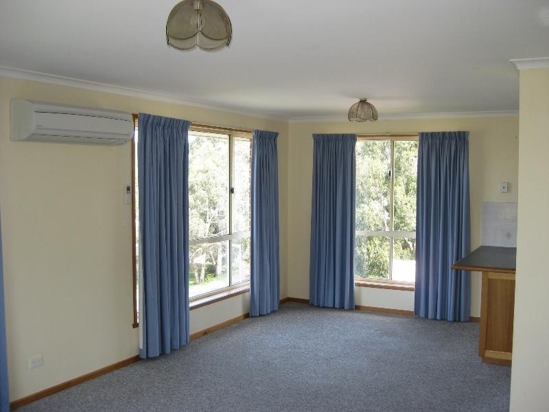 28 Opal Drive, Blackmans Bay TAS 7052