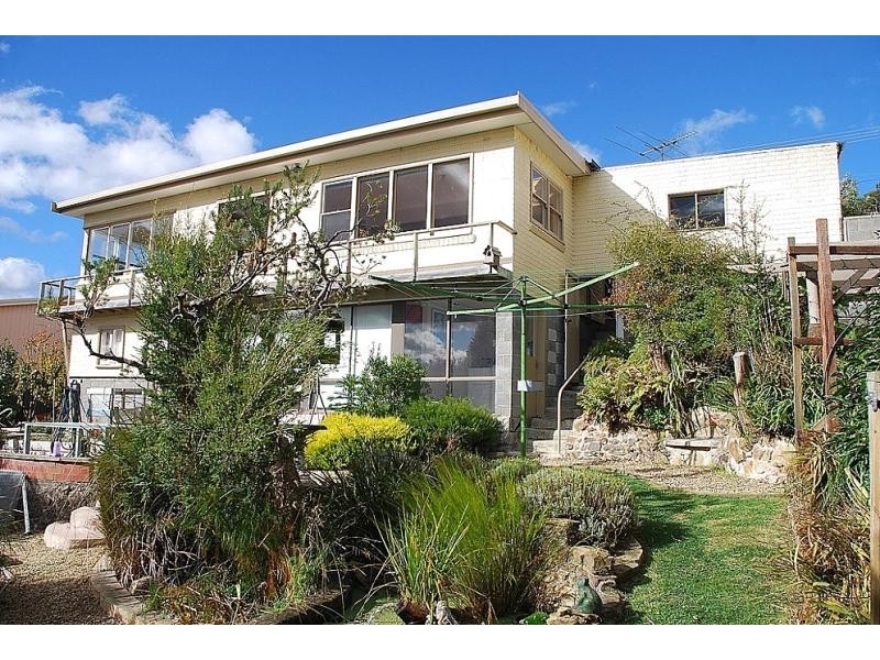 Mount Stuart TAS 7000