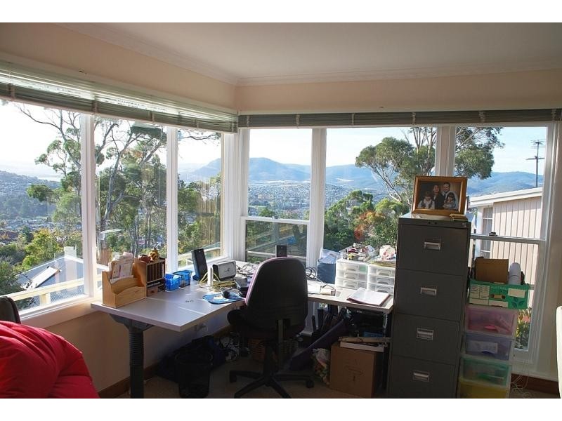 Mount Stuart TAS 7000