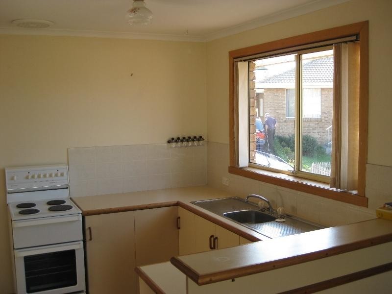 4/19 A Rosbar Street, Claremont TAS 7011