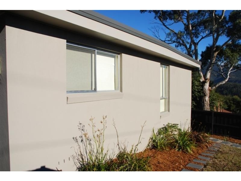 Unit 3/17 Bentley Road, Lenah Valley TAS 7008