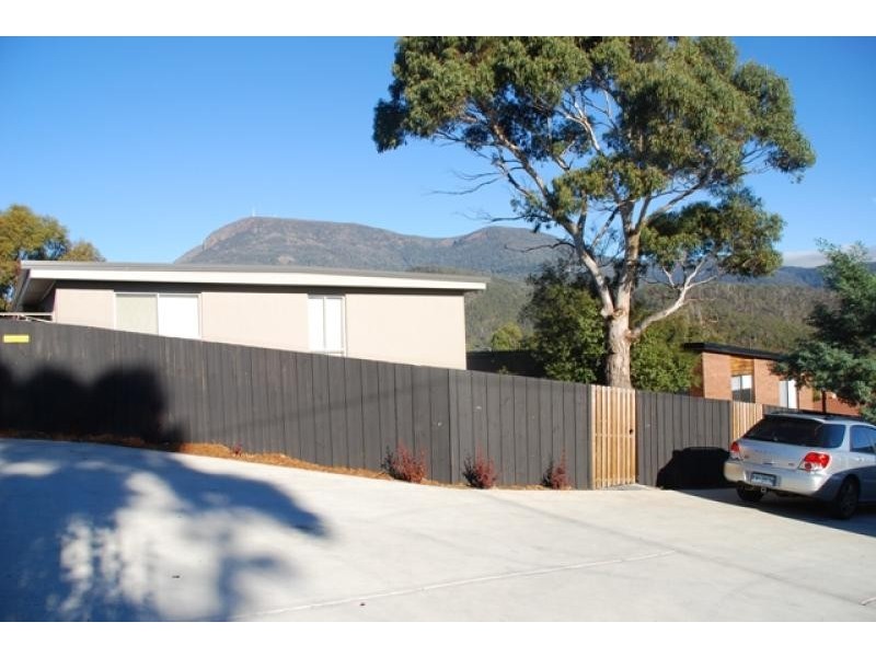 Unit 3/17 Bentley Road, Lenah Valley TAS 7008