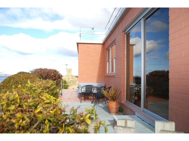 Unit 1/812 Sandy Bay Road, Sandy Bay TAS 7005