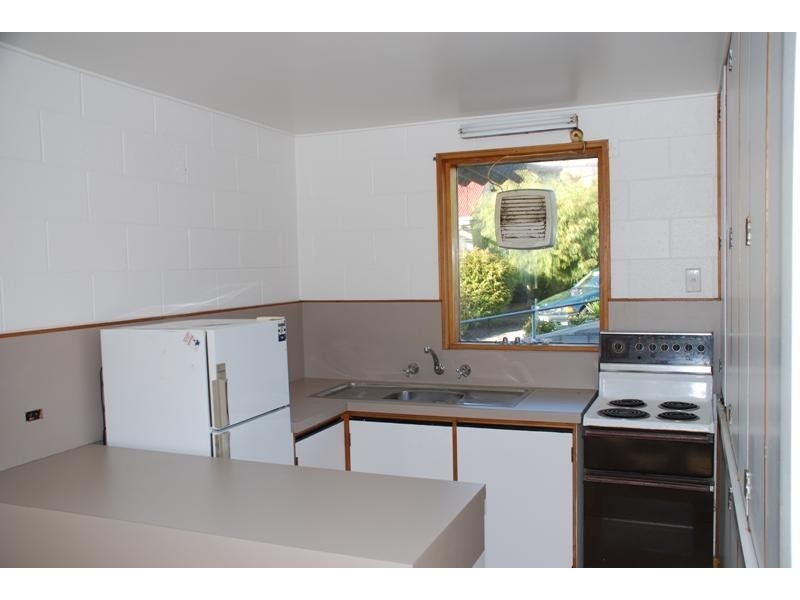 Unit 1/674 Sandy Bay Road, Sandy Bay TAS 7005