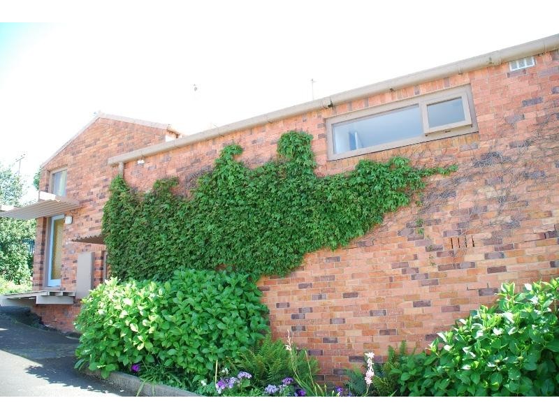 Unit 1/674 Sandy Bay Road, Sandy Bay TAS 7005