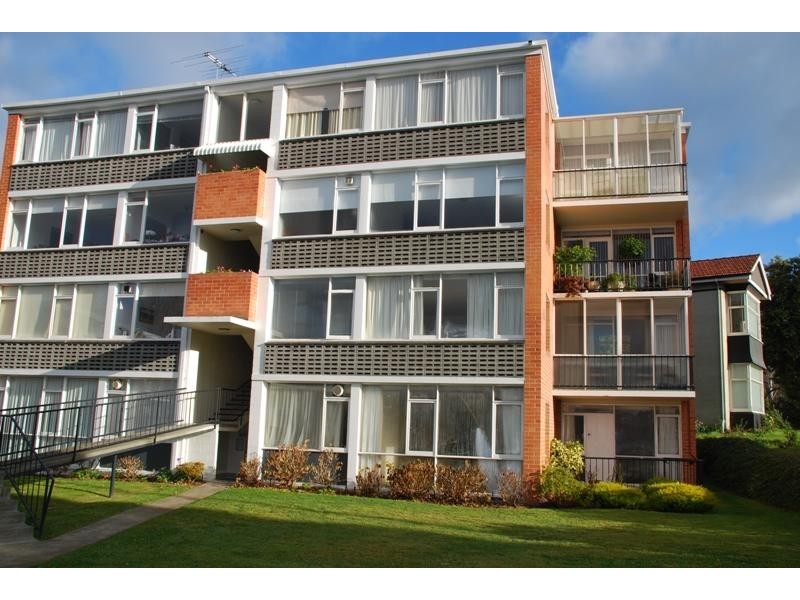 Unit 1/403 Sandy Bay Road, Sandy Bay TAS 7005