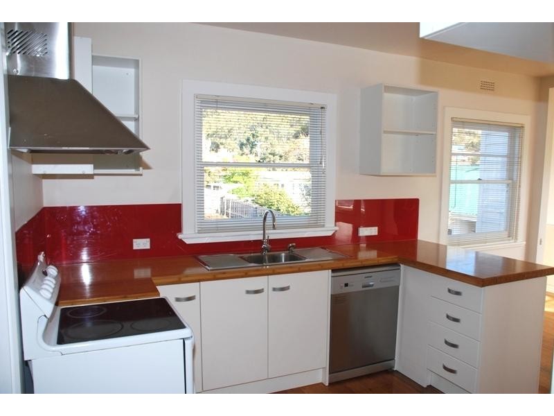 52 Raymont Terrace, Mount Stuart TAS 7000