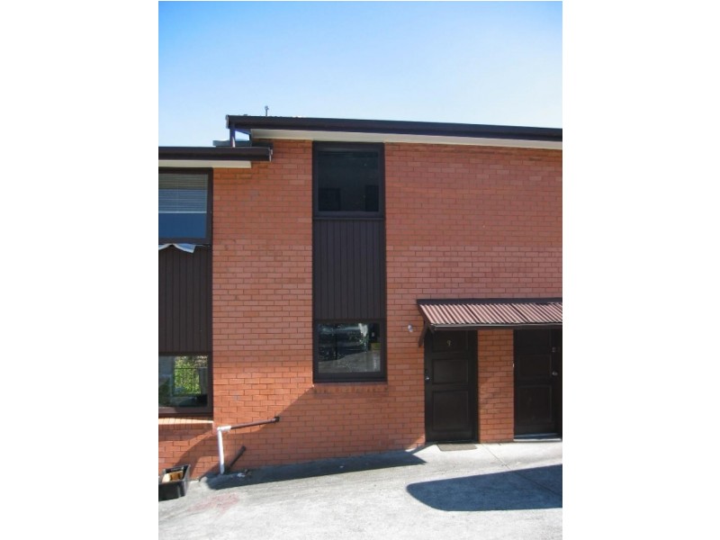 3/1 Dalkeith Court, Sandy Bay TAS 7005