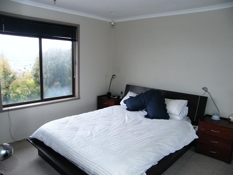 2/8 Daylesford Road, West Moonah TAS 7009