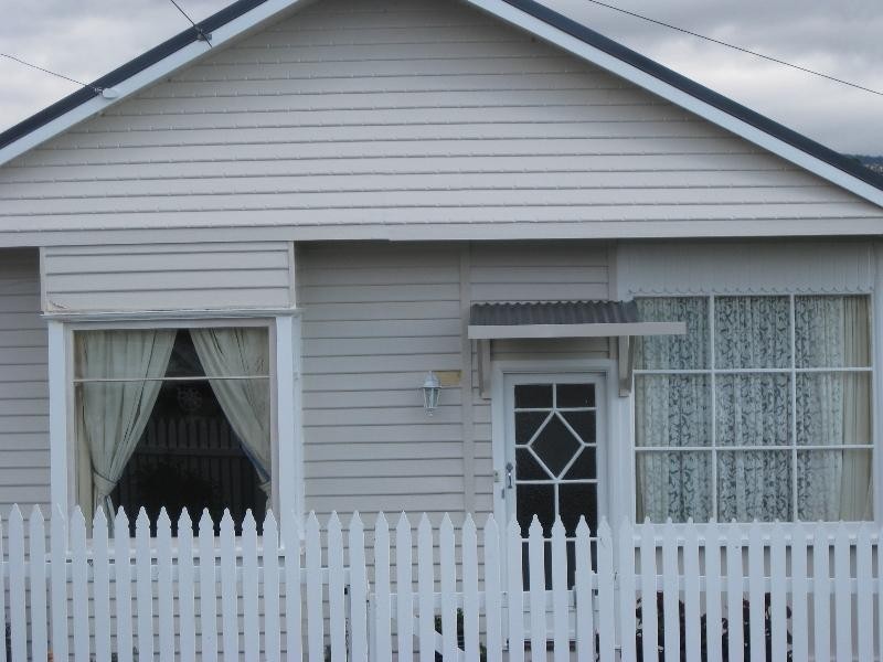 50 Carlton Street, New Town TAS 7008