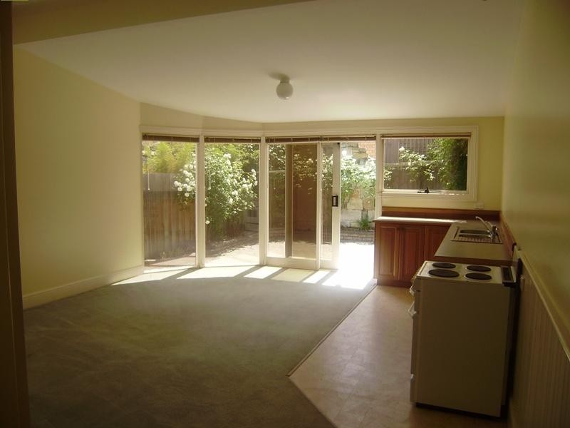 13 FELTHAM STREET, North Hobart TAS 7000