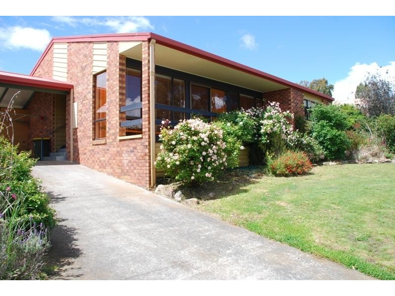 50 Hutchins Street, Kingston TAS 7050