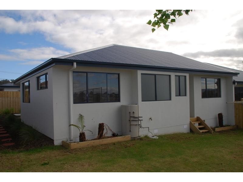 Claremont TAS 7011