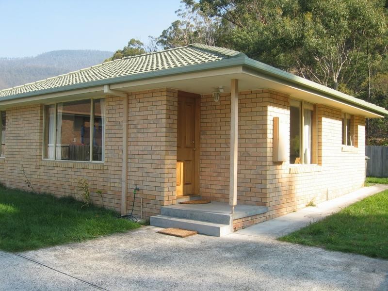 2/35 Harbord Road, Claremont TAS 7011