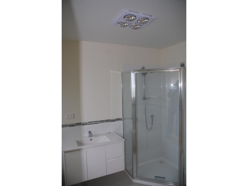 2/20 Northsun Place, Midway Point TAS 7171