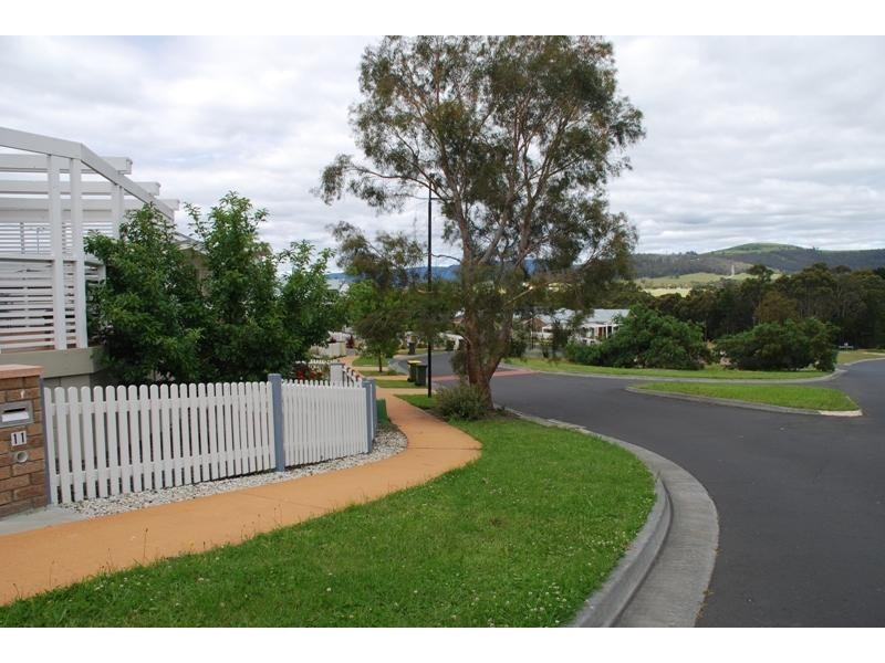 11 Alfreds Garden, Kingston TAS 7050