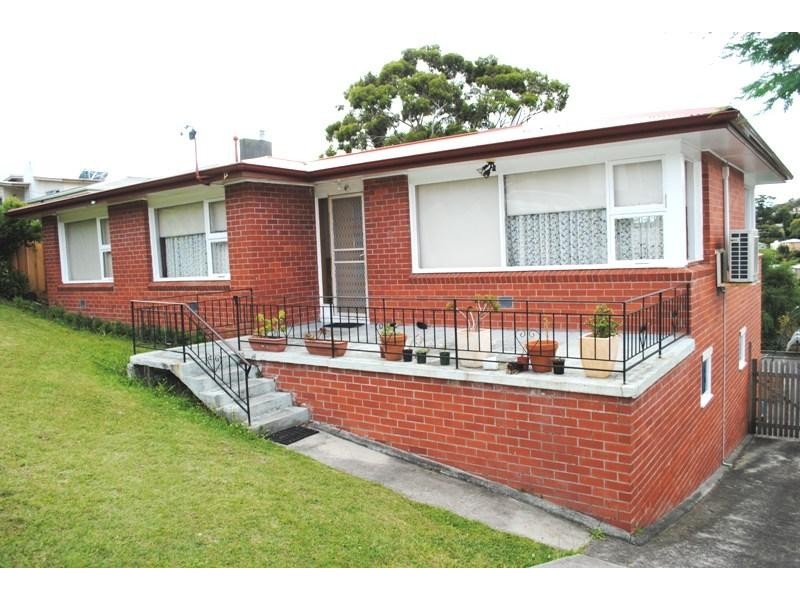 19 Kalang Avenue, Lenah Valley TAS 7008