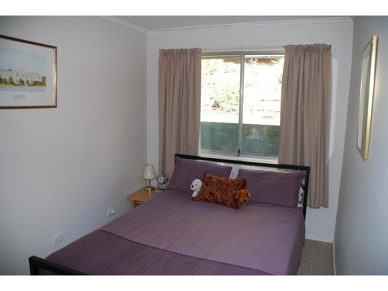 2 Atunga Street, Taroona TAS 7053