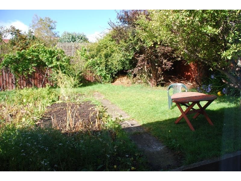 170 Augusta Road, Lenah Valley TAS 7008